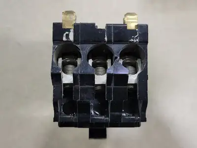 USED SQUARE D Q1370