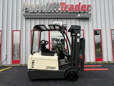 Used 2006 CROWN SC4040-35-TT172 Misc Forklifts Wisconsin US | Forklifttrader.com #1359129