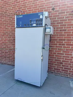 Used ENVIRONMENTAL SPECIALTIES ES2000 CDML PHOTOSTABILITY CHAMBER/UV 4-40C Stability Chambers California US | Equipment Lab #1329848