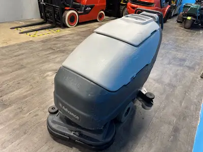 Used ADVANCE SC750-26D Scrubbers Minnesota US | Birnstengel Equipment #1554093