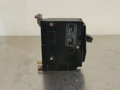 USED SQUARE D QO120