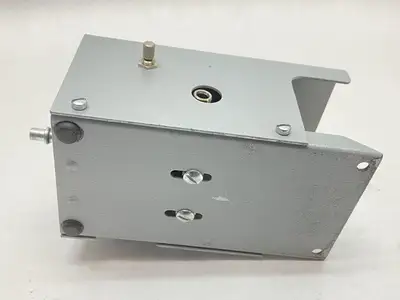 USED JENSEN GLOBAL DISPENSING PNEUMATIC FOOT VALVE SYRINGE DISPENSER