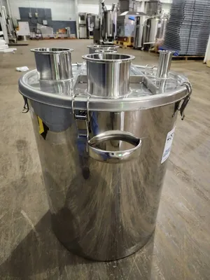 26 Gal Eagle Stainless Tank, Model Cth-47-h, 316l S/s