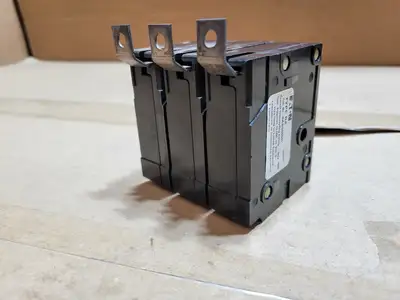 Used EATON BAB3060H Circuit Breakers British Columbia CA | Lenmark #1743677