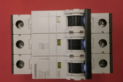USED Siemens 5SY4306-7