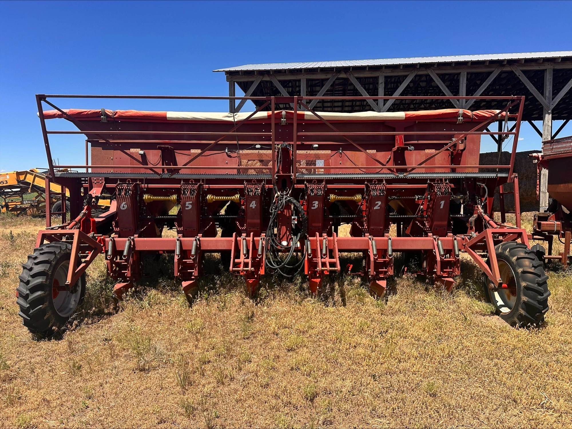 Used _UNKNOWN_ _UNKNOWN_ Planters Idaho US | Tri-Steel Manufacturing #1557160