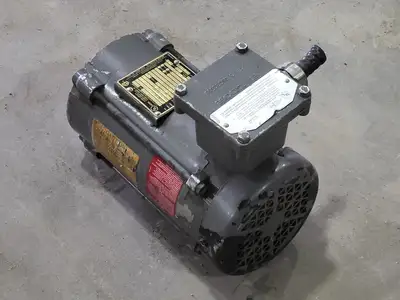 USED BALDOR VL5003A