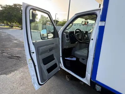 Used 2023 FORD E-350 Reefer Trucks Florida US | Truck and Van Outlet #1509225