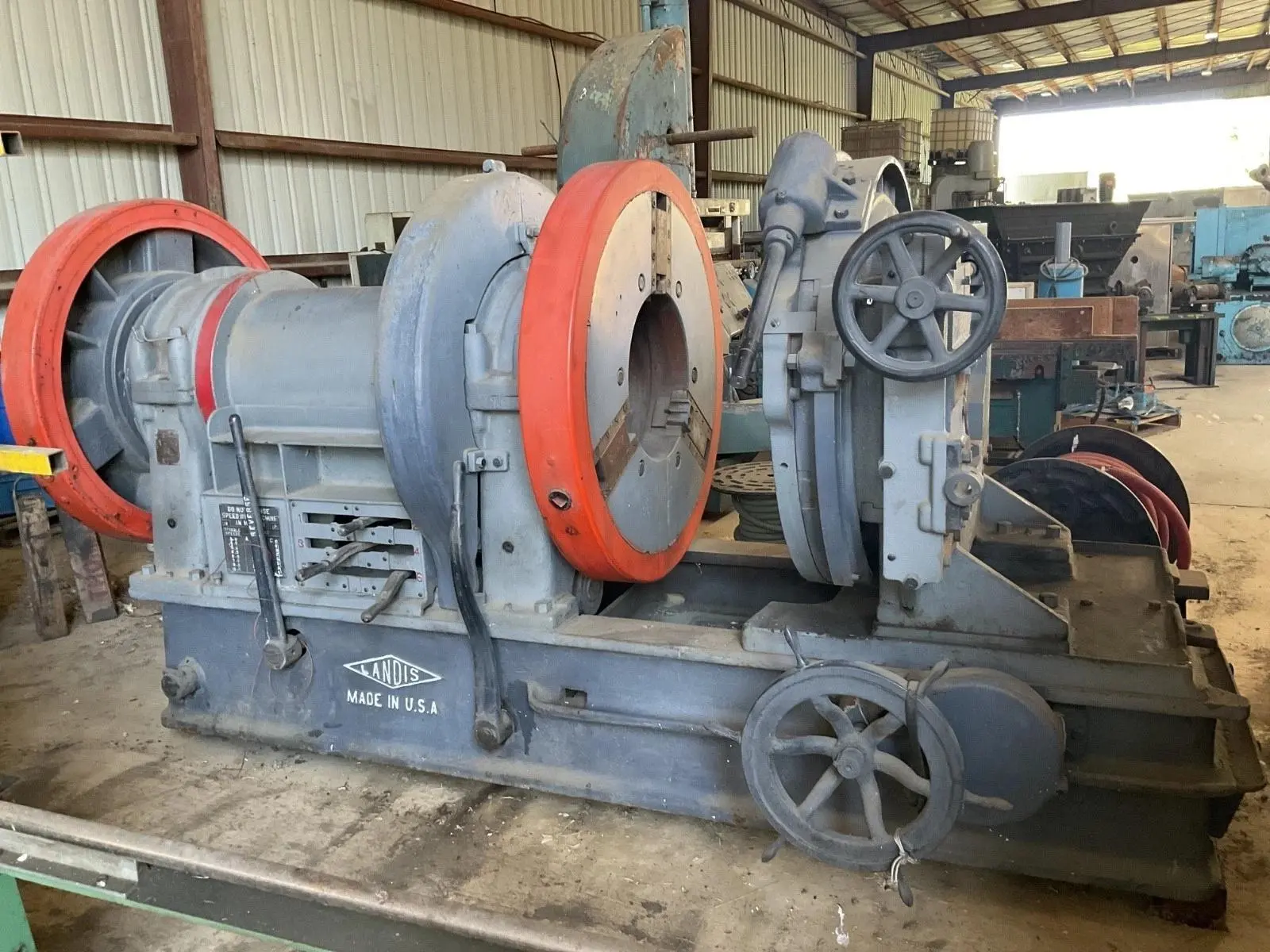16" LANDIS MODEL 16 PIPE THREADER: YOBRO #25363