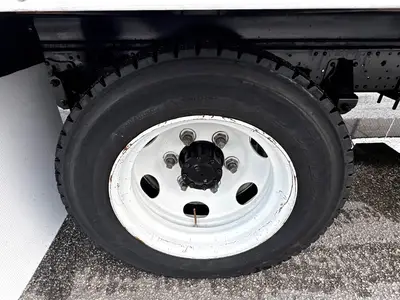 Used 2017 ISUZU NPR XD Reefer Trucks Florida US | Truck and Van Outlet #1509165