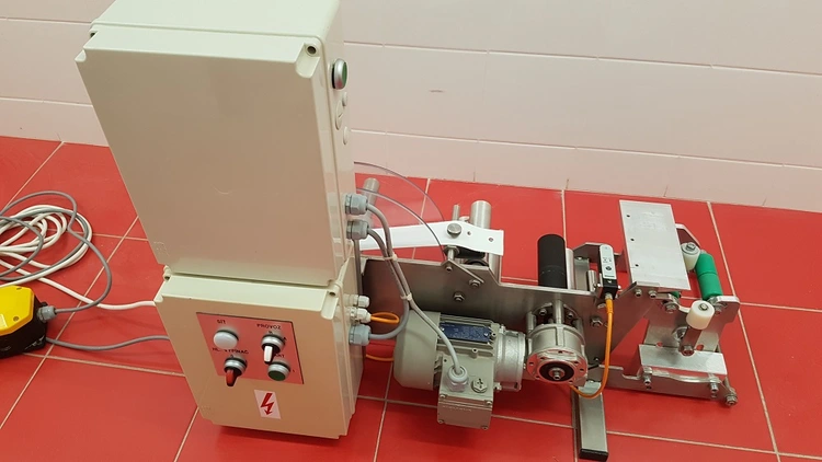 Used _UNKNOWN_ Labeling Machine Labelers New Jersey US | Perry Equipment #120390