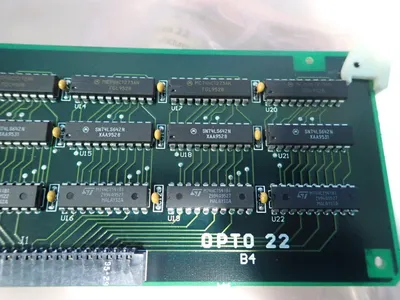 NEW OPTO 22 001788L