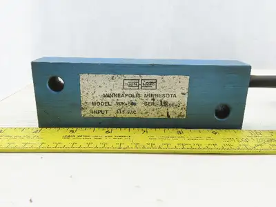 Electro Sensors VUM-800 Vibration Monitor 115VAC