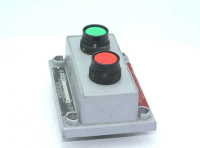Used Allen-Bradley 800H-NP31 Electrical Controls California US | Davliegogo LLC #1706541