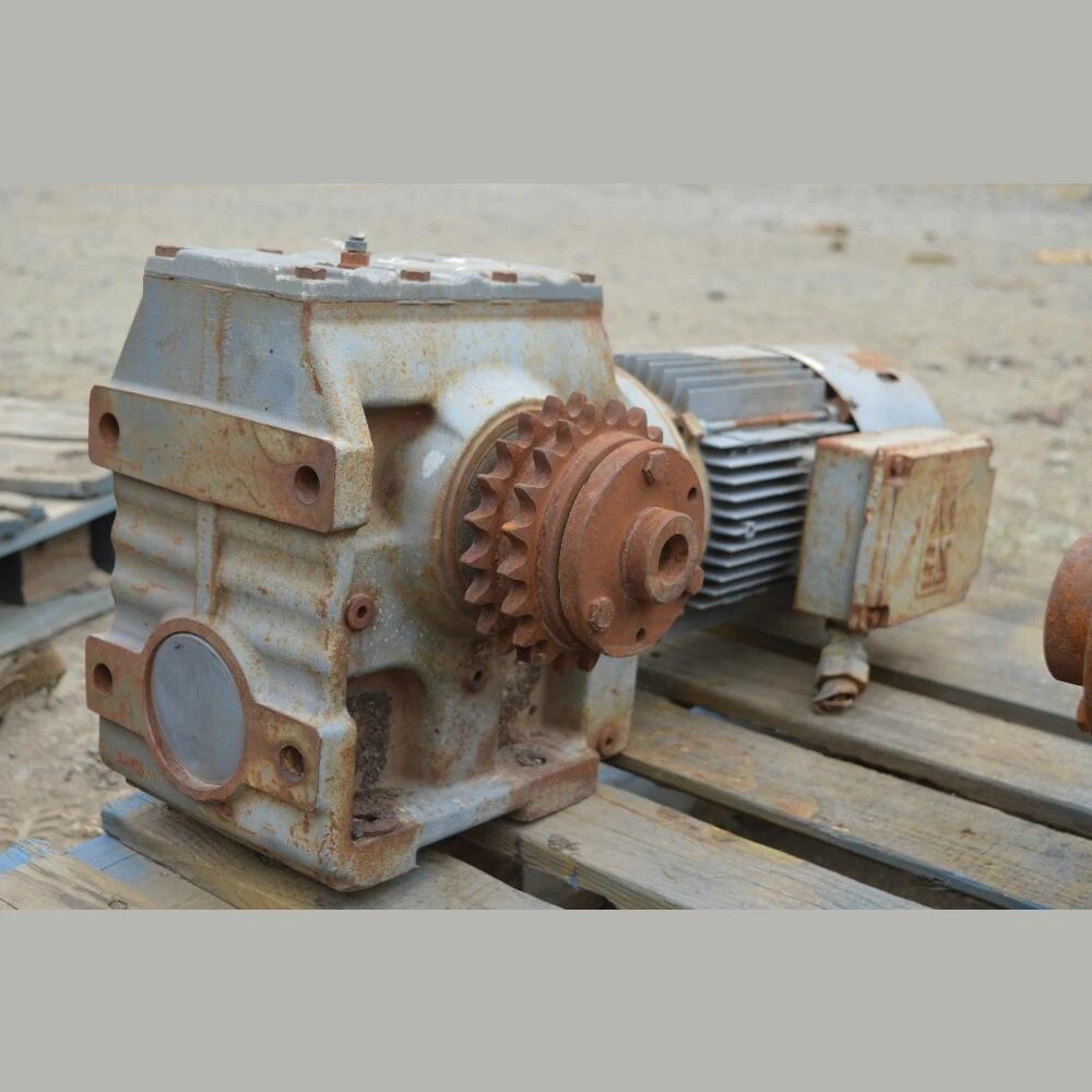 SEW-EuroDrive 90° Gearmotor