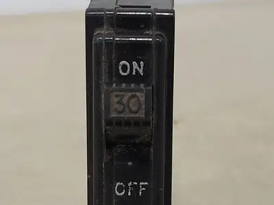 USED SQUARE D QO130