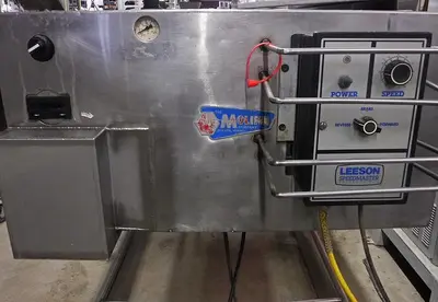 MOLINE CUTTER WITH HOLE PICKER