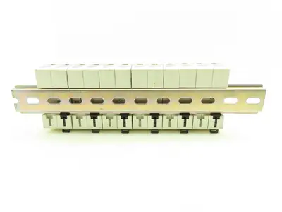 Eaton WMZS2C03 C3 Circuit Breaker 3A 10kA 277/480VAC 2 Pole Lot of 6