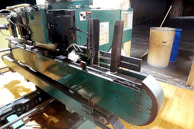 Dodds DE-760H Double End CNC Automatic English Drawer Dovetailer With Notching
