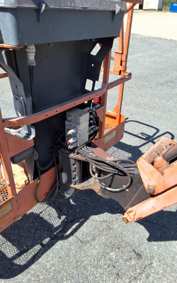 USED 2013 JLG M600JP