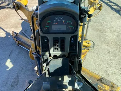2010 Caterpillar 140M
