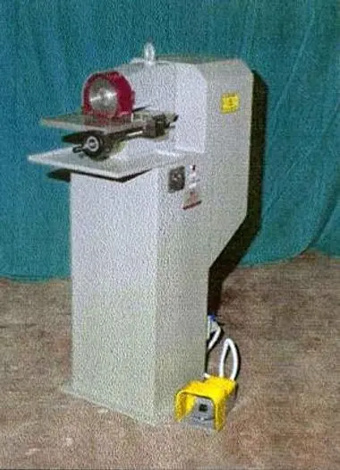NEW TVN Mod. CL 12 Circular shearing machine, 2mm thickness