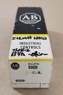 NEW Allen-Bradley 800H-HP5KL8