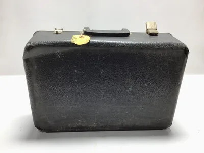 Wallace & Tiernan FU4882 Portable Pneumatic Calibrator 35 PSIG Max Case Press