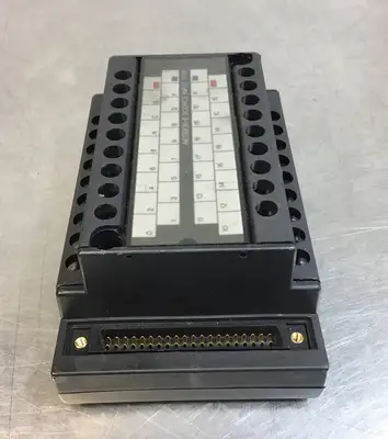 Used Mitsubishi _UNKNOWN_ Terminal Blocks South Carolina US | Palmetto Automation #1373265