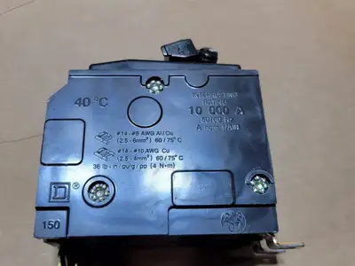 USED SQUARE D QOB230
