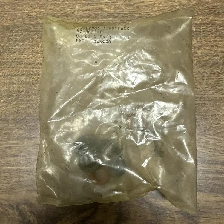 Used AMPHENOL 97-3057-6 Miscellaneous Equipment (Electrical & Power) | Surplus Asset Holdings #1194308