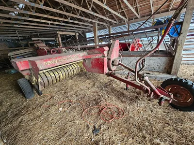 NEW HOLLAND 273 BALER | Iron Listing (1)