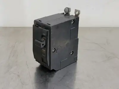 USED SQUARE D QOB215