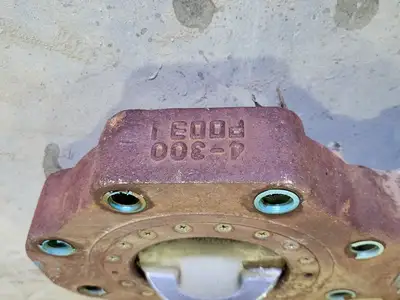 USED FISHER CONTROLS 8560