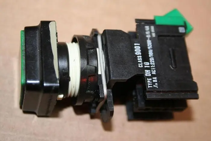 Used SQUARE D PB428 GREEN Relays & Switches Michigan US | Ideal Machinery #592372