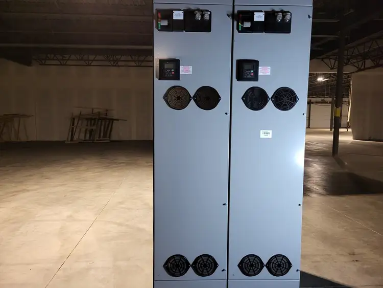 Used EATON SVX050A1-5A4N1 Switchgears British Columbia CA | Lenmark #240267