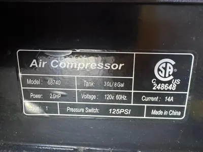 Used _UNKNOWN_ _UNKNOWN_ Tank Mounted Air Compressors Ohio US | Myron Bowling Auctioneers Inc #1504242