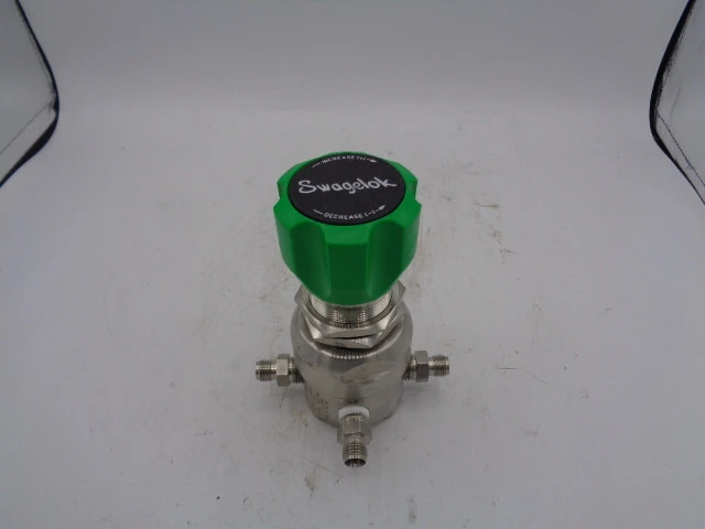 Used SWAGELOK KPR1JLB411A60000 Air Pressure Regulators | BG Industrial Surplus #472682