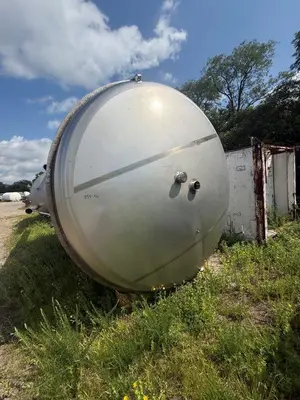 Used 2010 MUELLER 8,300 GALLON Stainless Steel Tanks New Jersey US | Perry Equipment #871222