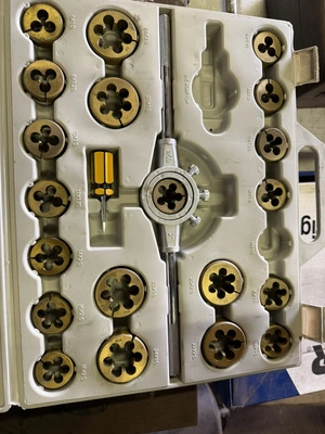 Used _UNKNOWN_ _UNKNOWN_ Taps & Dies Michigan US | Miedema Asset Management Group #1371823