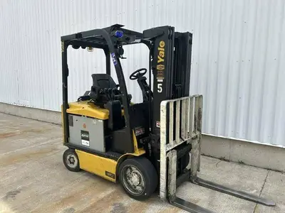 Used 2018 YALE ERC060VG 4-Wheel Sit down Electric Counterbalance Forklifts Illinois US | Somerset Equipment Sales #1542836