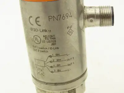 IFM PN7694 Pressure Sensor Digital LED Display 1/4" NPT  Lot of 2