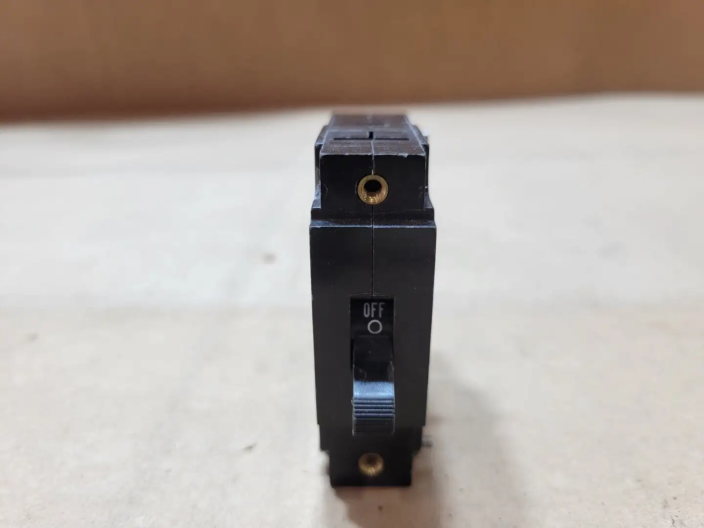 Used HEINEMANN AM3S-D3-LAA02JDAW Circuit Breakers British Columbia CA | Lenmark #1488968