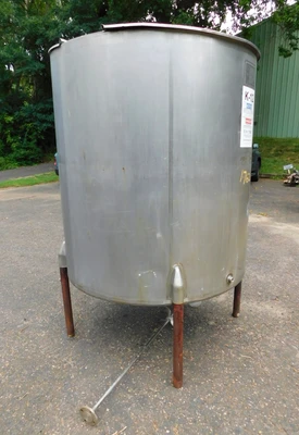 Used WILL FLOW 525 GALLON Stainless Steel Tanks New Jersey US | Champion Trading Corporation #1325170