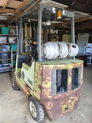 Used CLARK 3000 LB Liquid Propane Forklifts Nebraska US | Trustworthy Equipment #1403338