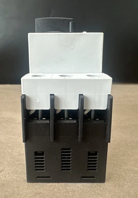 NEW Siemens 3RV1021-1FA10