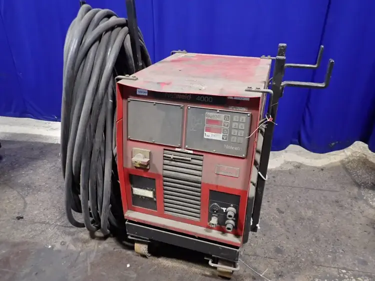 Used NELSON STUD WELDING NELWELD 4000 Welding Machinery (Other) Ohio US | HGR 24 #728927