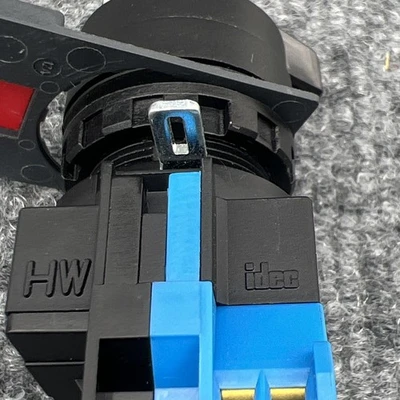 Used IDEC HW1S-2LF10 Relays & Switches California US | Davliegogo LLC #1707348