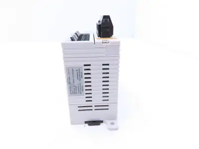 Keyence SL-R11 Safety Relay Control Unit 24VDC Din Rail Mount