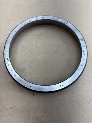 NEW Timken 64450/64700